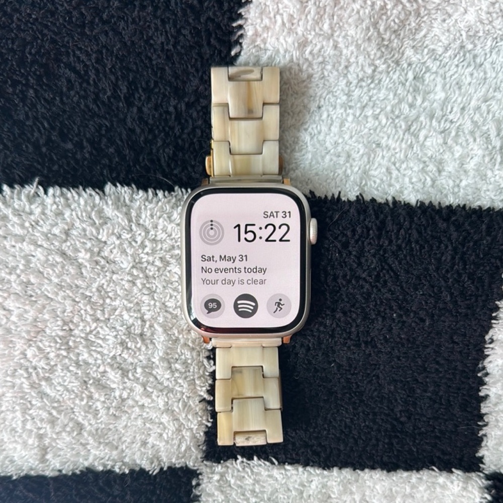 apple watch series 9 44mm starlight